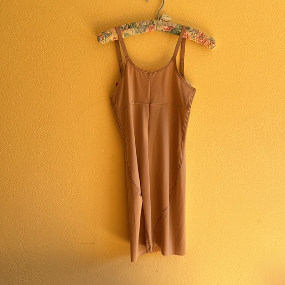 Spanx Smart Grip Open Bust Full Slip Shapewear in Neutral Beige Size Small - Picture 5 of 7